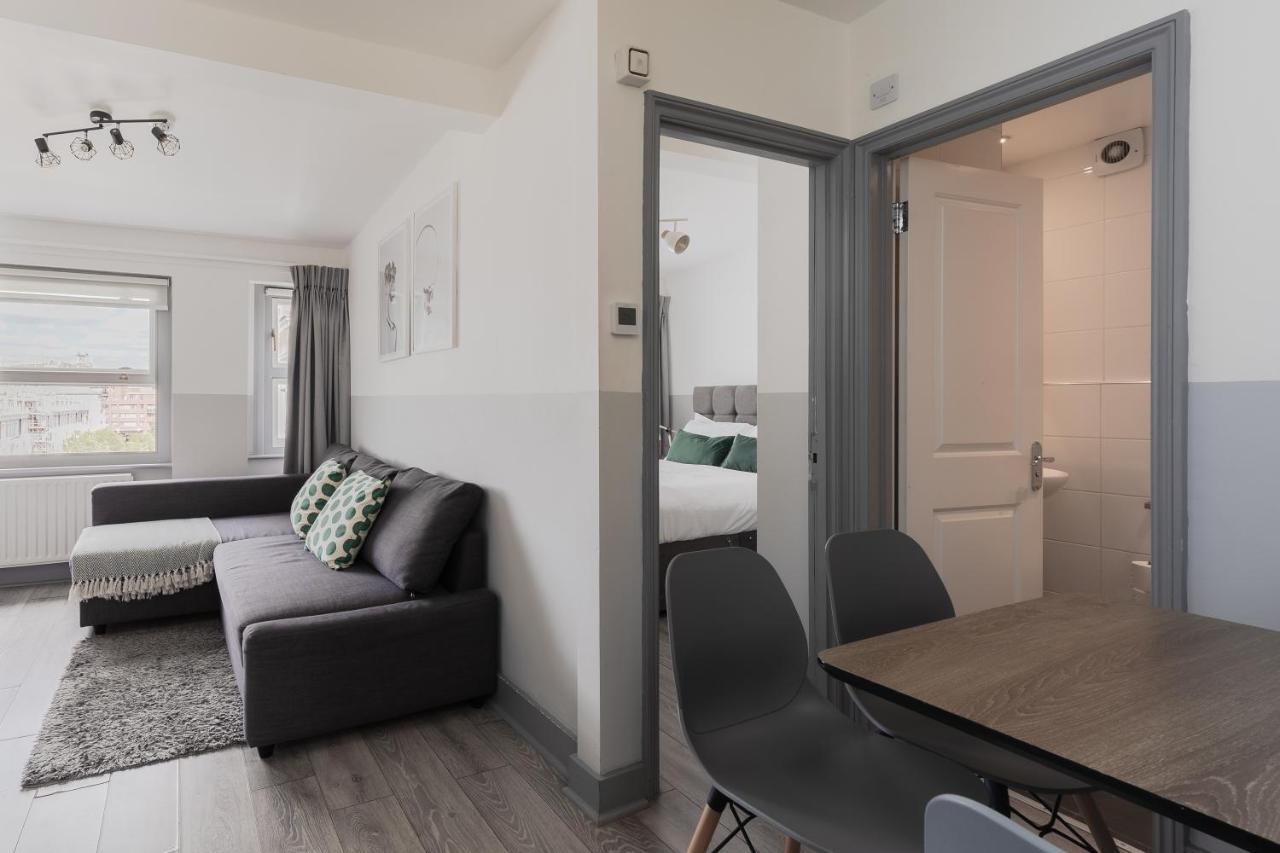 Modern Kensington Apartments London Exterior photo