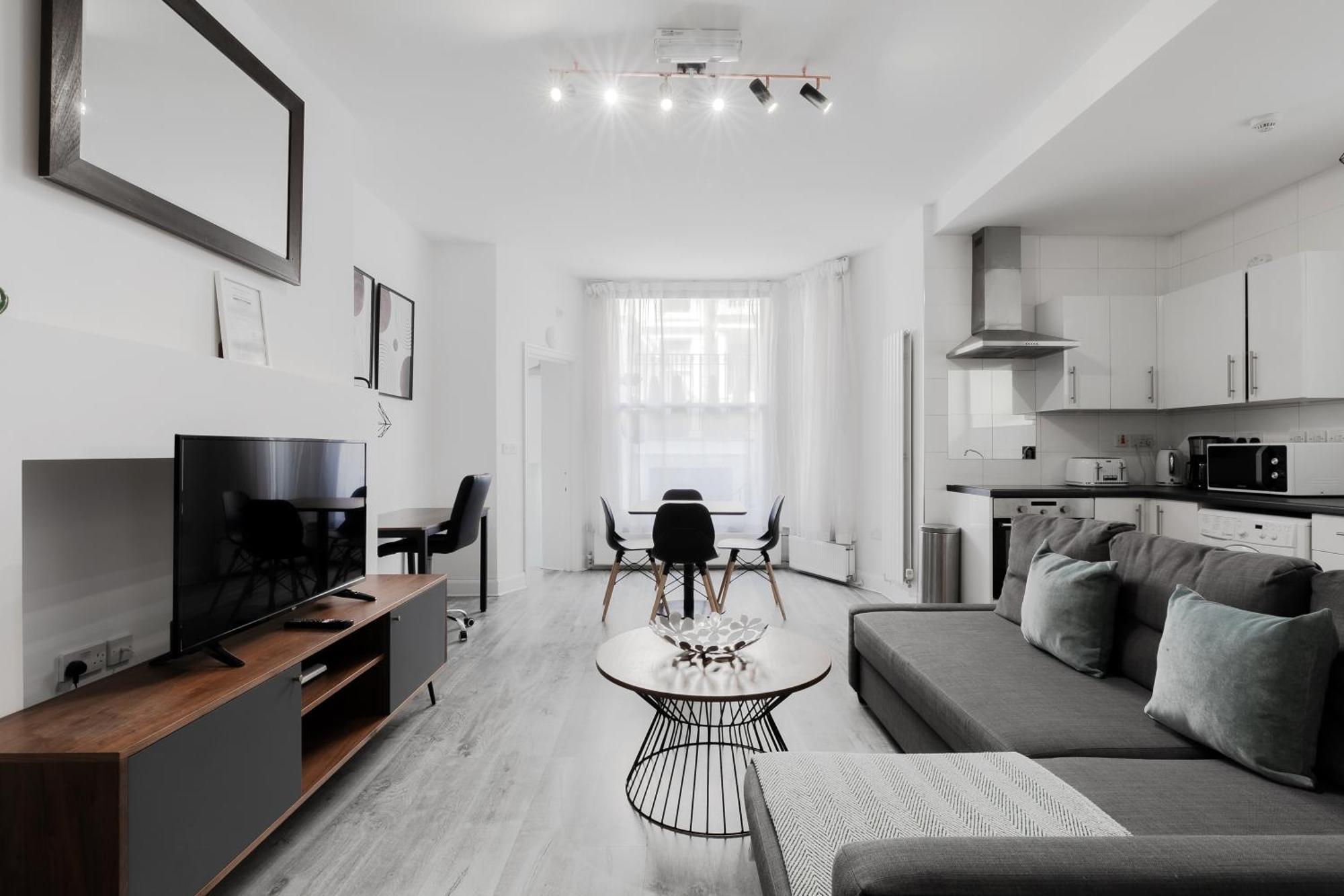 Modern Kensington Apartments London Exterior photo